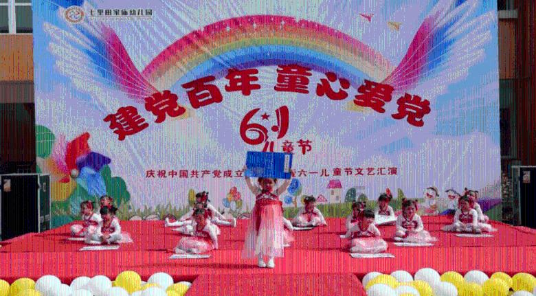 相如琴挑文君,发达后又想休妻,司马相如对卓文君只为爱私奔吗?
